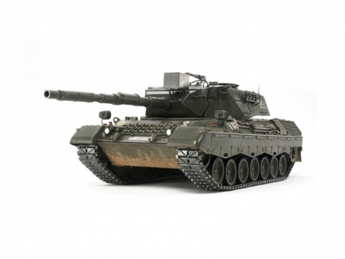35112   Т.   Немецкий танк Leopard А4 с 1 фигурой командира