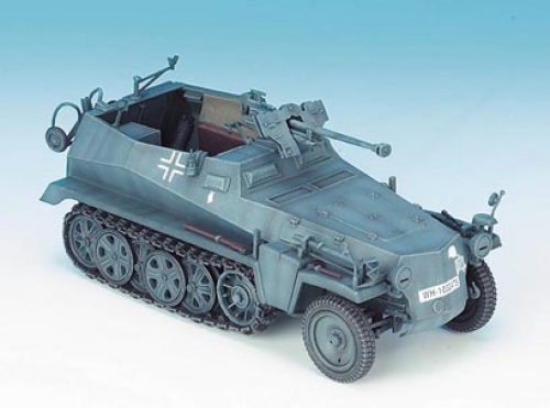 6132    Д.    Немецкий бронетранспортер Sd.Kfz. 250/11 1e Spw w/Panzerbüchse 41