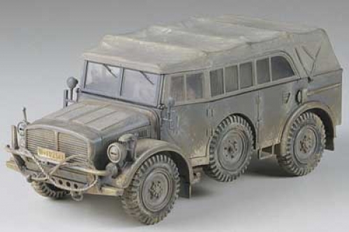 35052   Т.  Немецкий автомобиль Horch Type 1A с 1 фигурой водителя