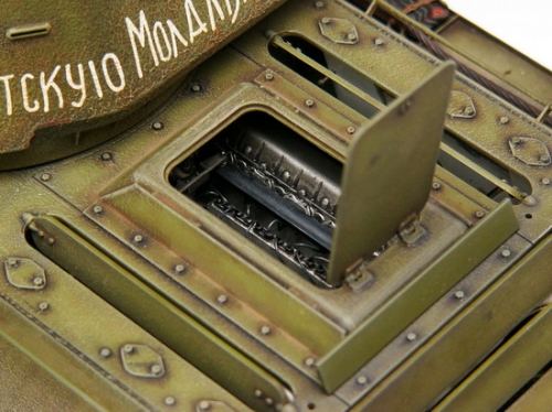 00903  Тр.   Советский танк Т-34/76 мод. 1943 г. (с внутренней  детализацией)