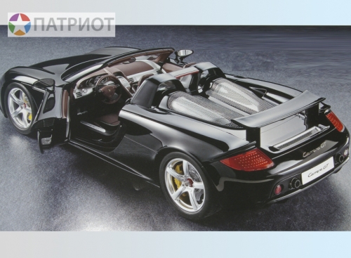 12050  Т.  Немецкий спортивный автомобиль  PORSCHE CARRERA GT