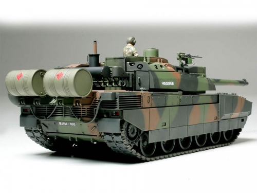 35362    Т.    Французский основной боевой танк "ЛЕКЛЕРК" AMX-56 и одна фигура.