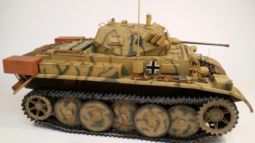 35108      MH.    Немецкий разведывательный танк SDKFZ 123 "ЛУКС" (Рысь).