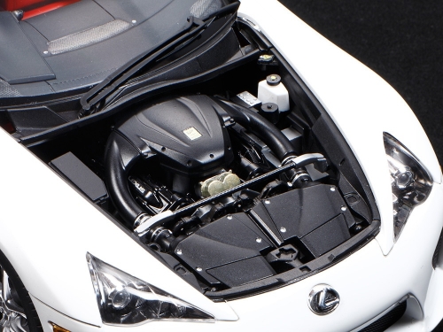 24319      T.     Японский автомобиль суперкар "Lexus" Lfa.