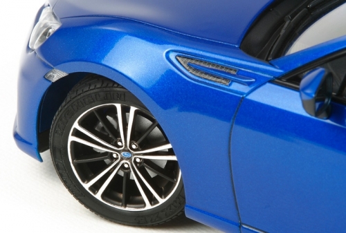 24324      T.     Японский автомобиль спорткар "Subaru" BRZ.