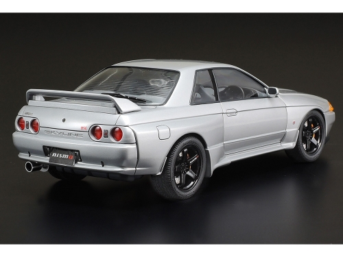 24341    T.    Японский спортивный автомобиль Nissan Skyline GT-R (R32) - Nismo-Custom.