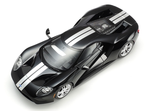 24346     T.     Американский спортивный автомобиль "Ford" GT.