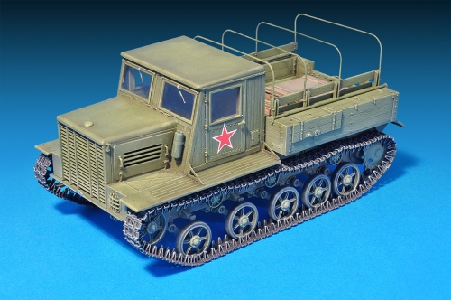35140   МI.     Советский Артиллерийский Тягач Я-12.Поздняя модификация (со снарядными ящиками)
