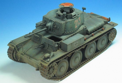 35026     Ts.     Немецкий танк Kpfw.38(t) Ausf.B (трофейный) с внутренним интерьером.