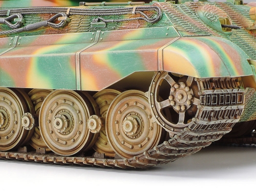 35169      Т.      Немецкий танк "КОРОЛЕВСКИЙ ТИГР" с башней Порше.