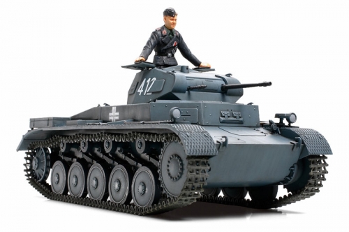 35292    Т.   Немецкий танк Pz.Kpfw.II Ausf.А/B/C (Sd.Kfz.121), и 1 фигура.