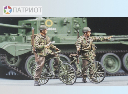 35333  Т.   Британские парашутисты на велосипедах (2 фигуры)