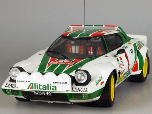 3654    I.    Итальянский спортивный автомобиль LANCIA STRATOS HF