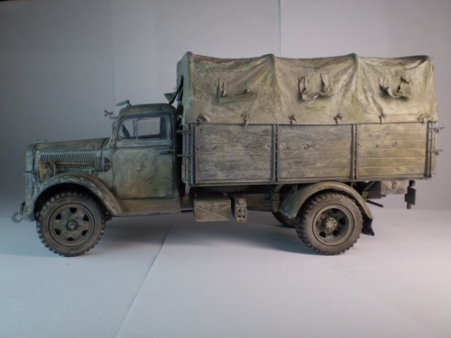 216    I.    Немецкий грузовик 