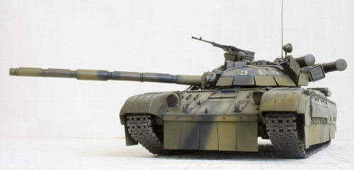 228     С.    Советский танк Т-64 БМ 2.