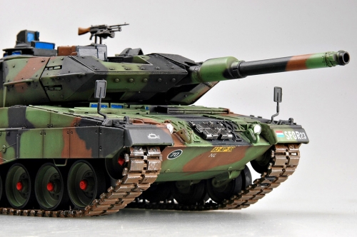 82423     НВ.    Немецкий танк Leopard 2 A5/A6NL MBT.