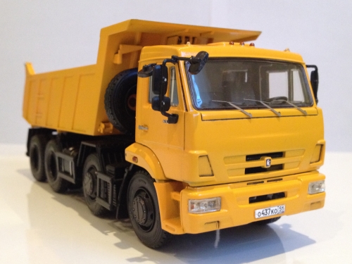 1312     AV.     Российский автомобиль КАМАЗ-6540 8x4 самосвал (рестайлинг)