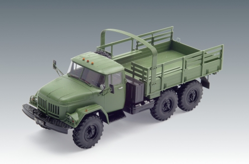 35515   IC.  Советский армейский грузовой автомобиль ЗиЛ-131