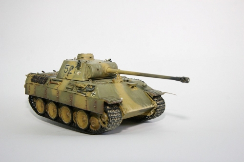 6428    Д    Немецкий средний танк SD.KFZ. 171 "ПАНТЕРА" D с циммеритом.