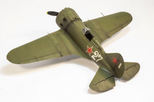 32001   IC.   Советский истребитель  И-16 тип 24 времен II MB