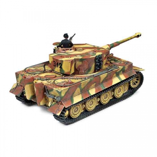 32575     T.    Немецкий тяжелый танк  "Tiger" I, поздняя версия, с одной фигурой.