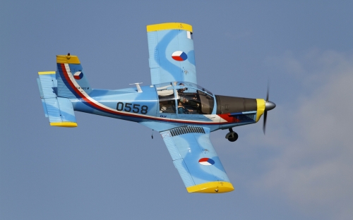 80282    HB.   Чешский самолет Злин Z-142"