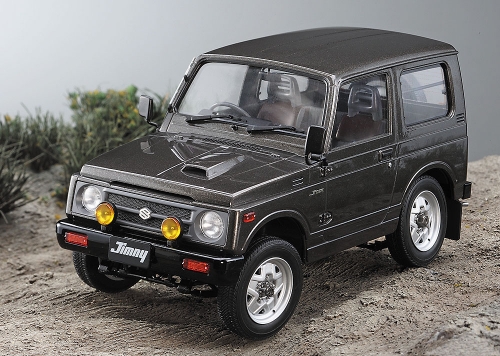 21122    Ha.    Японский полноприводный мини-внедорожник "Suzuki Jimny" (JA11-5).