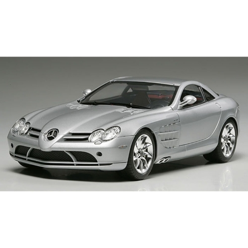 24290    Т.    Немецкий автомобиль Mercedes-Benz SLR Mclaren