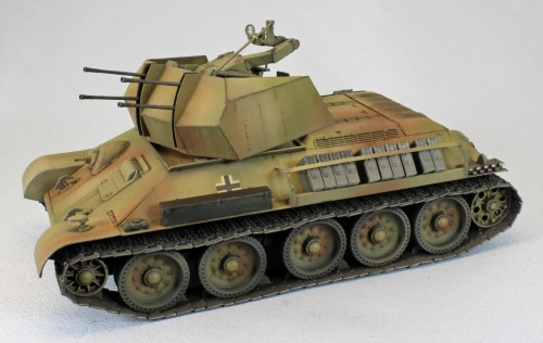 3570     МА.    Немецкая самоходная зенитная установка Flakpanzer T-34. 747(r).