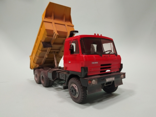 1285    AV.    Чешский автомобиль Tатра-815S1 самосвал
