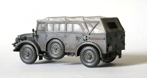 35052   Т.  Немецкий автомобиль Horch Type 1A с 1 фигурой водителя