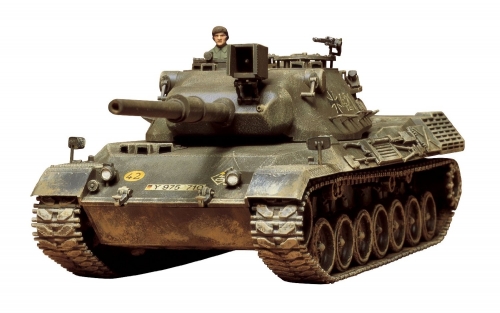 35064   Т.   Немецкий  танк Leopard c 105мм. пушкой и 1 фигурой