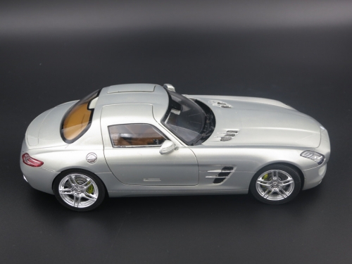 07100     Re.    Немецкий автомобиль "Mercedes-Benz" SLS AMG.
