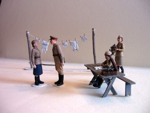 35621   ИС.   Советские женщины-военнослужащие, 1941-1942г ,4 фигуры.