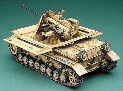 35237   Т.   Немецкая зенитная установка МОБЕЛЬВАГЕН флак 3.7см. На базе танка PANZER IV, с 3.7см пушкой и одной фигурой.