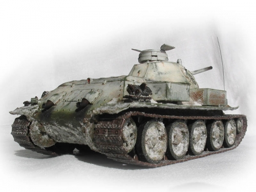 6185     Д.     Немецкий танк T-34/76 (r) трофейный.