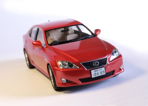 036847      FU.    Японский  компактный автомобиль премиум-класса Lexus IS 350.Дилерский вариант аэроэкстерьера.