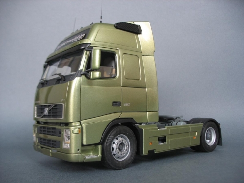 3821   I.   Шведский автомобиль  "Вольво" Fh16 Globetrotter X
