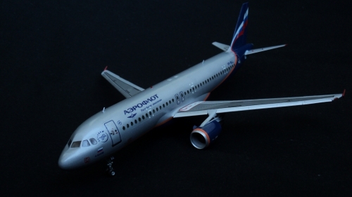 7003 З.  Аэробус А-320
