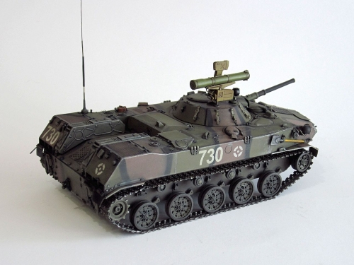 223     С.    Советская БМД-1П.