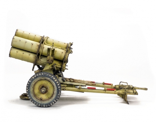 L3503     G.   Немецкая реактивная система залпового огня (РСЗО) 210 мм Nb.W. 42.