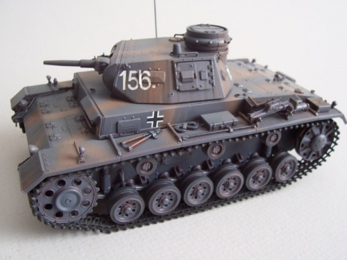 9040    Д.   Немецкий средний танк PZ.KPFW.III AUSF.E.