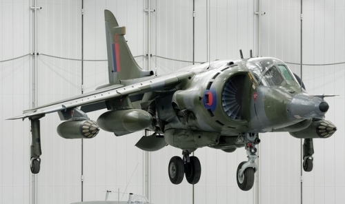1401    I.    Британский самолет "HARRIER" GR.3 ФОЛКЛЕНДЫ