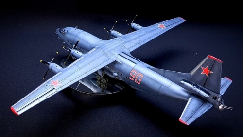 046   R.  Cоветский транспортный  самолет Антонова  Ан-12-БК-ППС