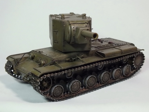 35090   В.   Советский тяжелый танк КВ-2 обр.1941.