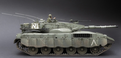 2080    Та.    Израильский основной боевой танк Merkava Mk.2B.