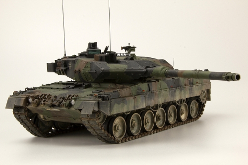 TS-027    Me.    Немецкий основной боевой танк Leopard 2 A7