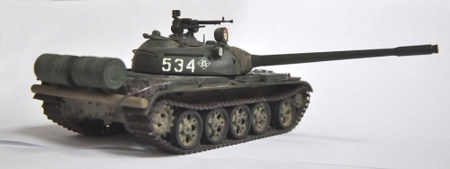 230     С.    Советский танк T-54 Б