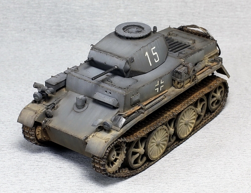 82431    HB.    Немецкий разведывательный танк PZKPFW I AUSF C (VK 601).