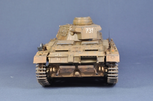 9032     Д.     Немецкий танк PzKpfw. III  Ausf. G. Африканский корпус.